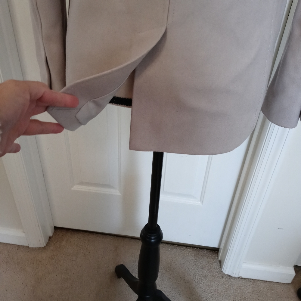 Helmut Lang Single Button Closure Blazer - image 7